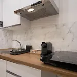 Eralight21 Semesterbostad Bari